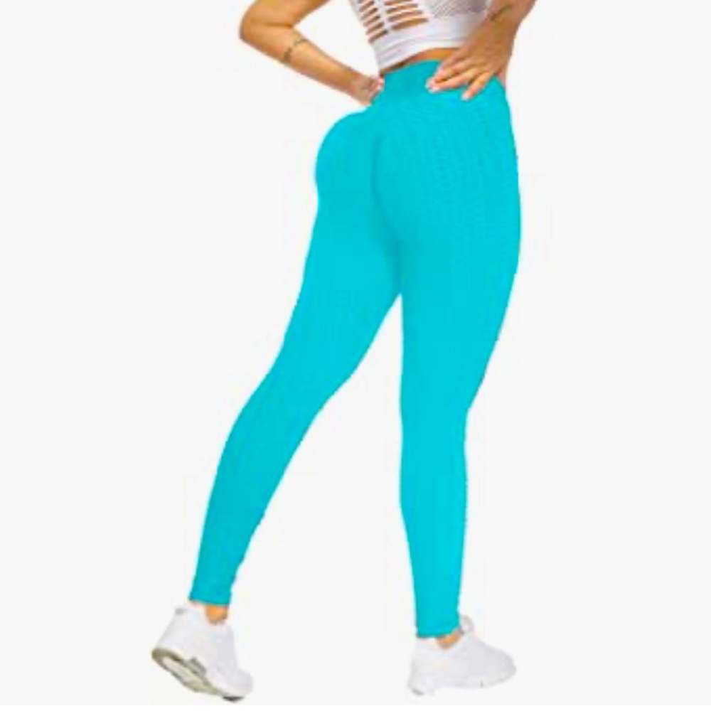The Viral Tiktok Scrunch Butt leggings